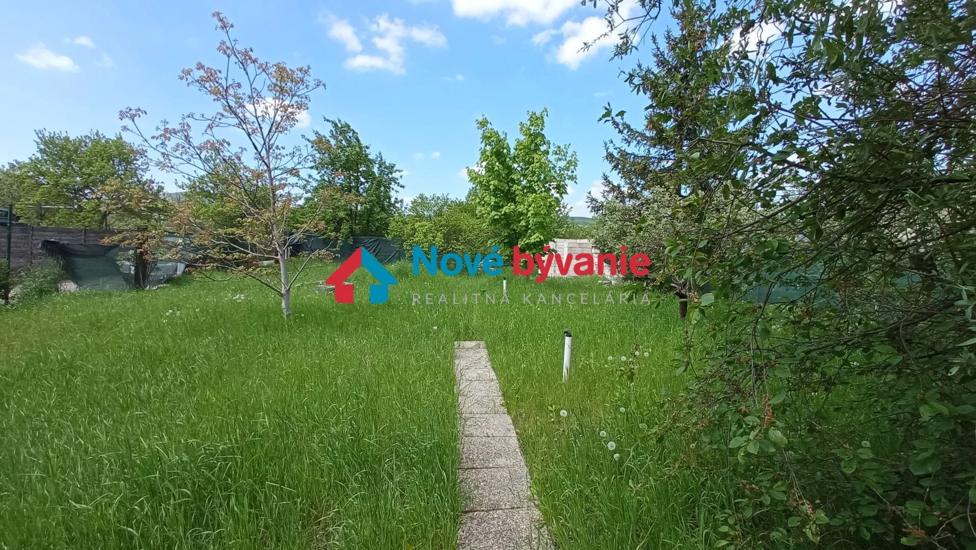 na-predaj-pozemokzahrada-bratislava-raca