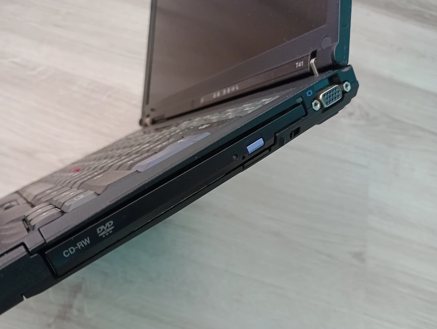 ibm-thinkpad-t41