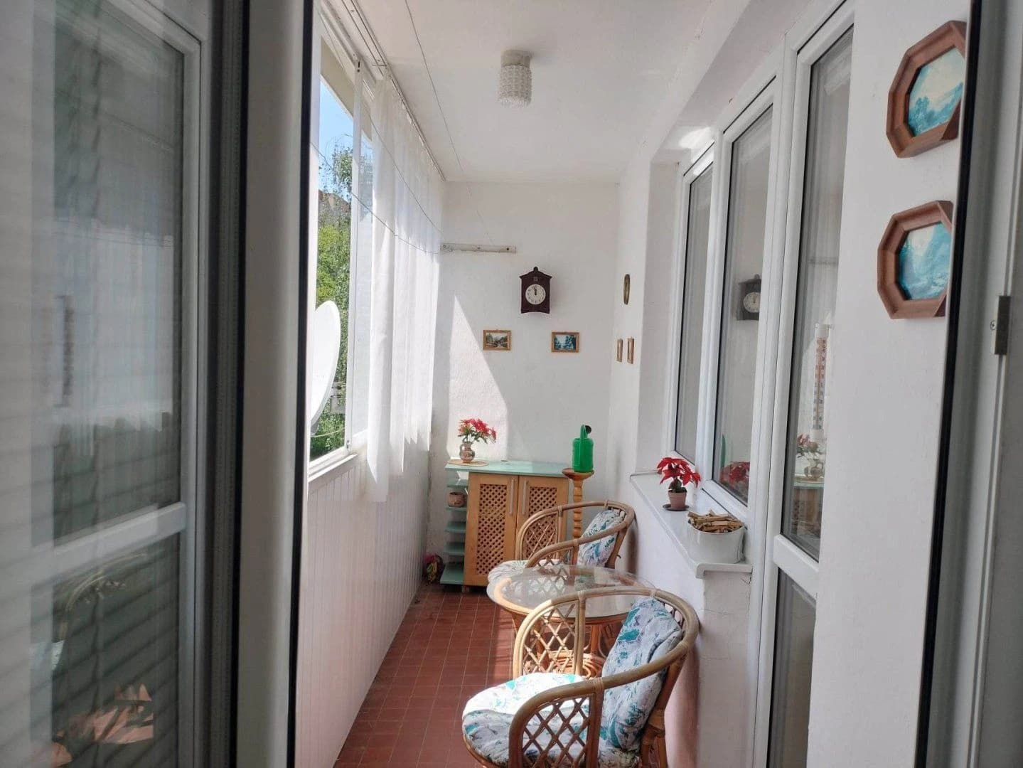 na-predaj-velky-3-izbovy-tehlovy-byt-na-solivare-s-vlastnym-kurenim-garazou-a-zahradkou