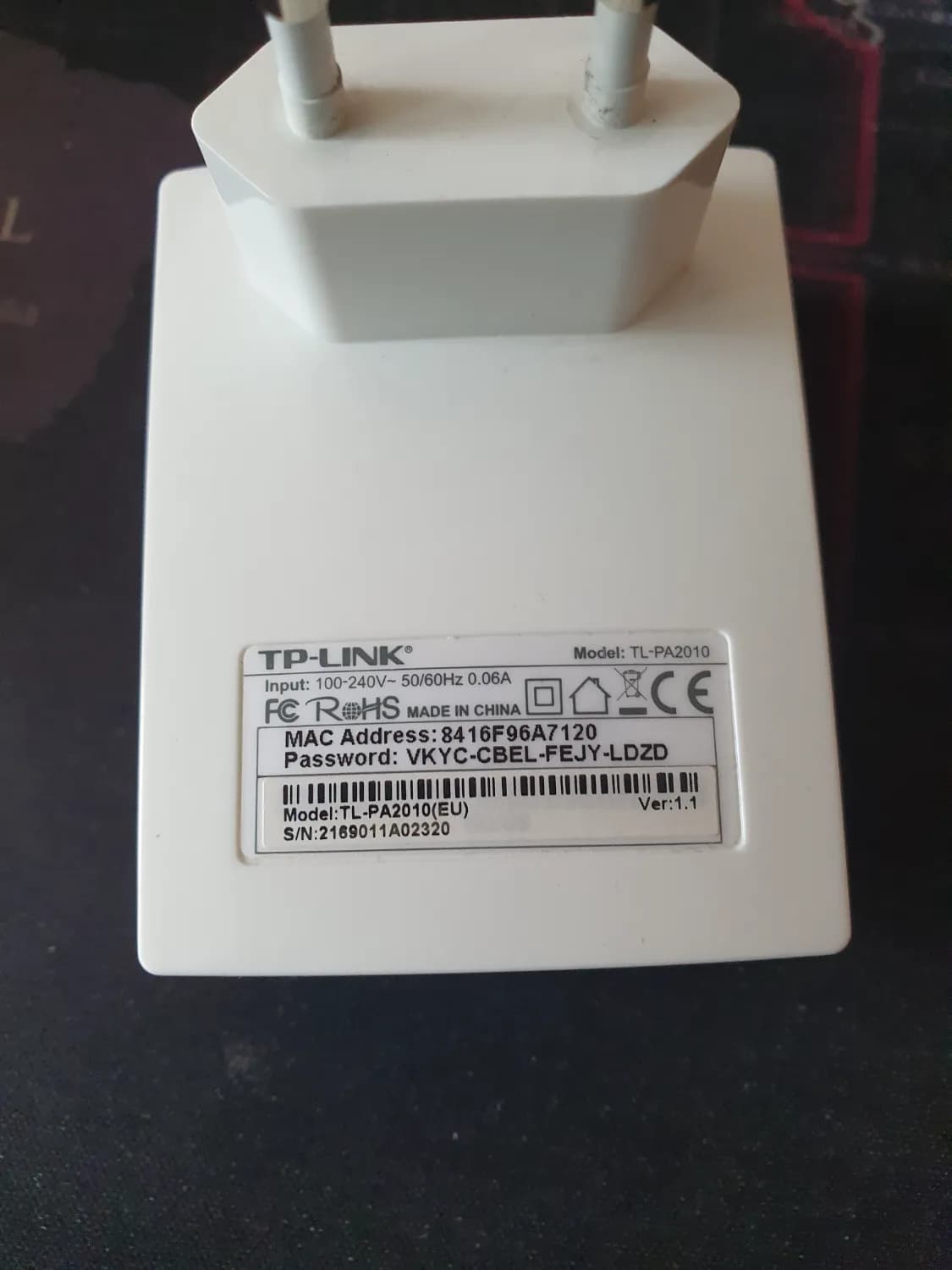 predam-malo-pouzivany-tp-link-tl-wpa4220-starter-kit-1xtl-wpa4220-wifi-modul-2xlan-ethernet-zasuvka