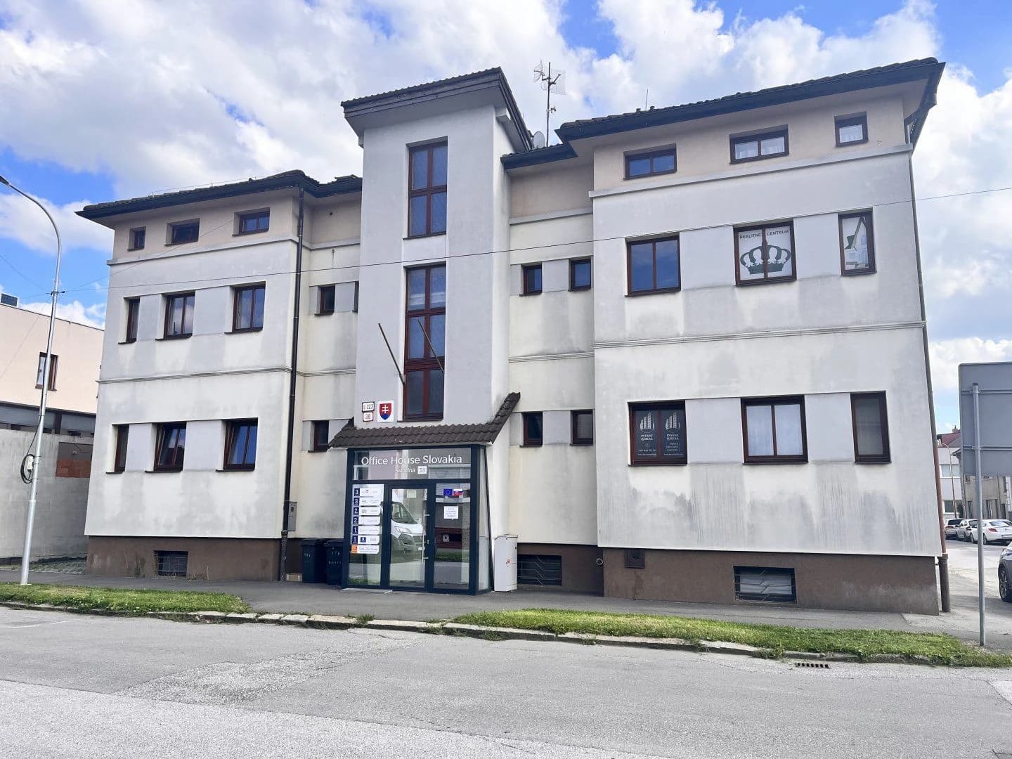na-prenajom-kancelarske-priestory-skladna-ul-kosice