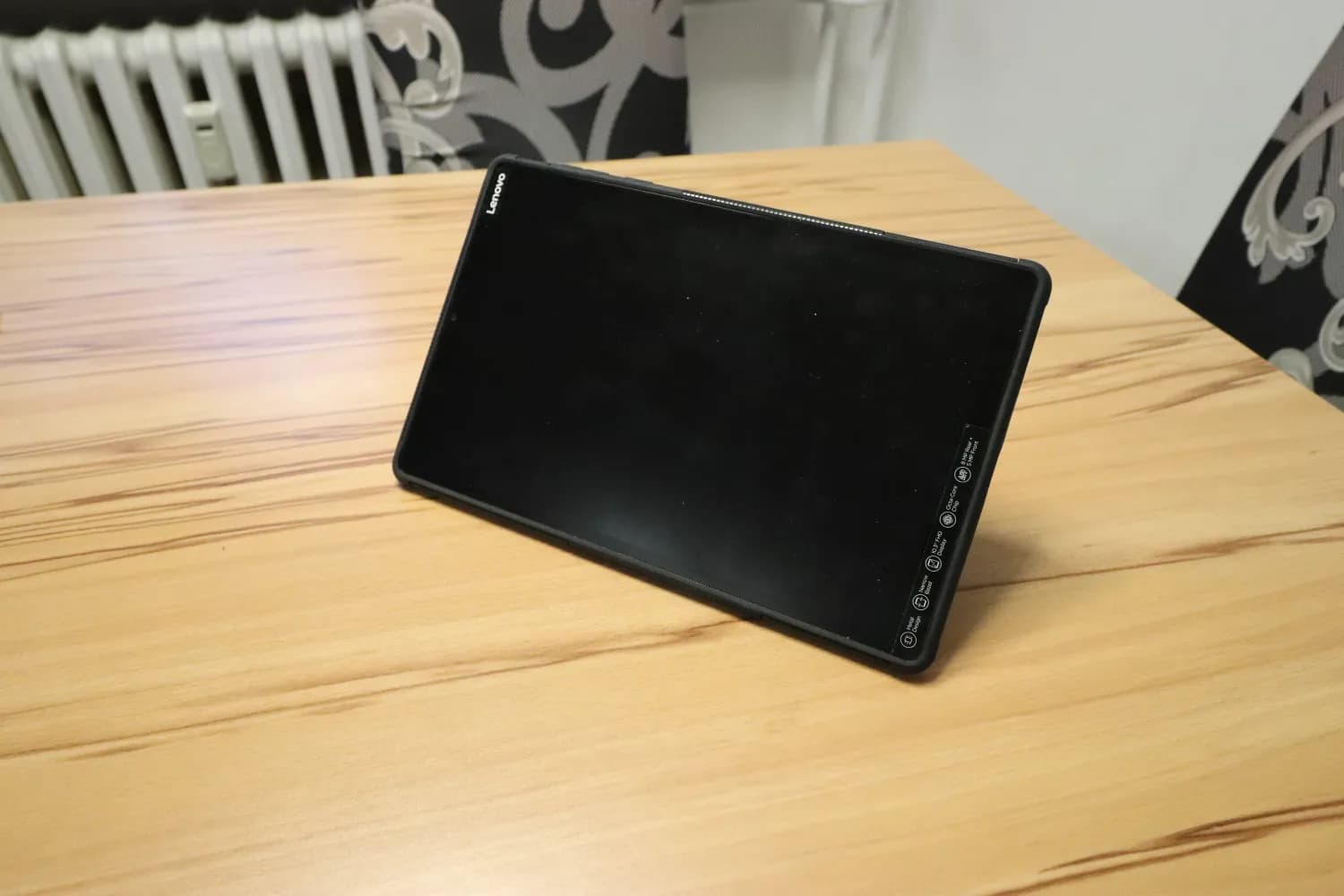 lenovo-tab-m10-plus-fhd-extra-odolny-obal