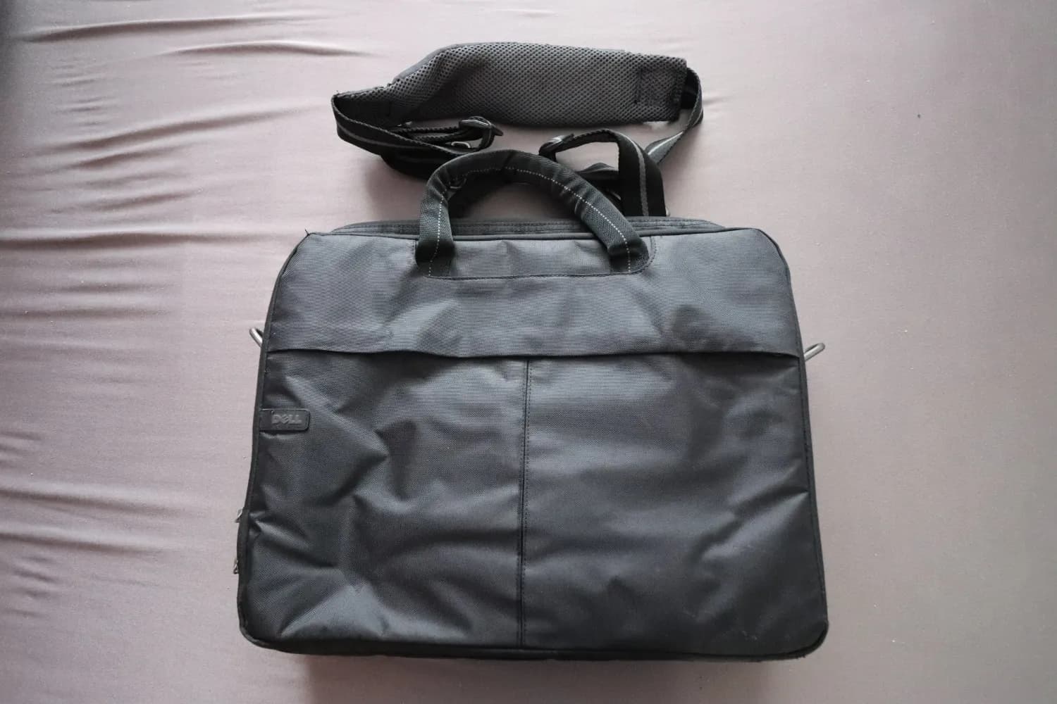 dell-brasnacestovni-taska-pre-notebook-xxl