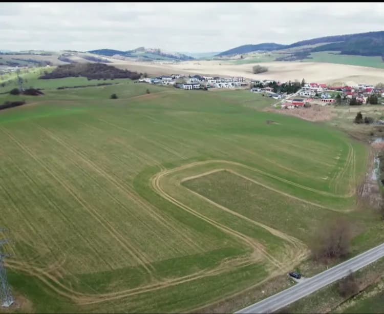investicni-pozemek-horky-zilina