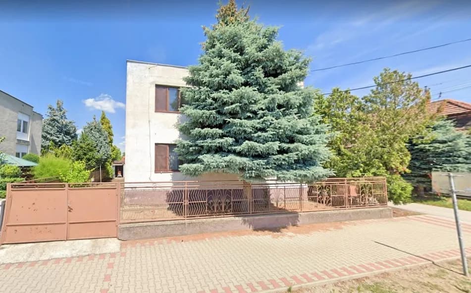 rd-trnovec-nad-vahom-up-270-m2-pozemok-624-m2