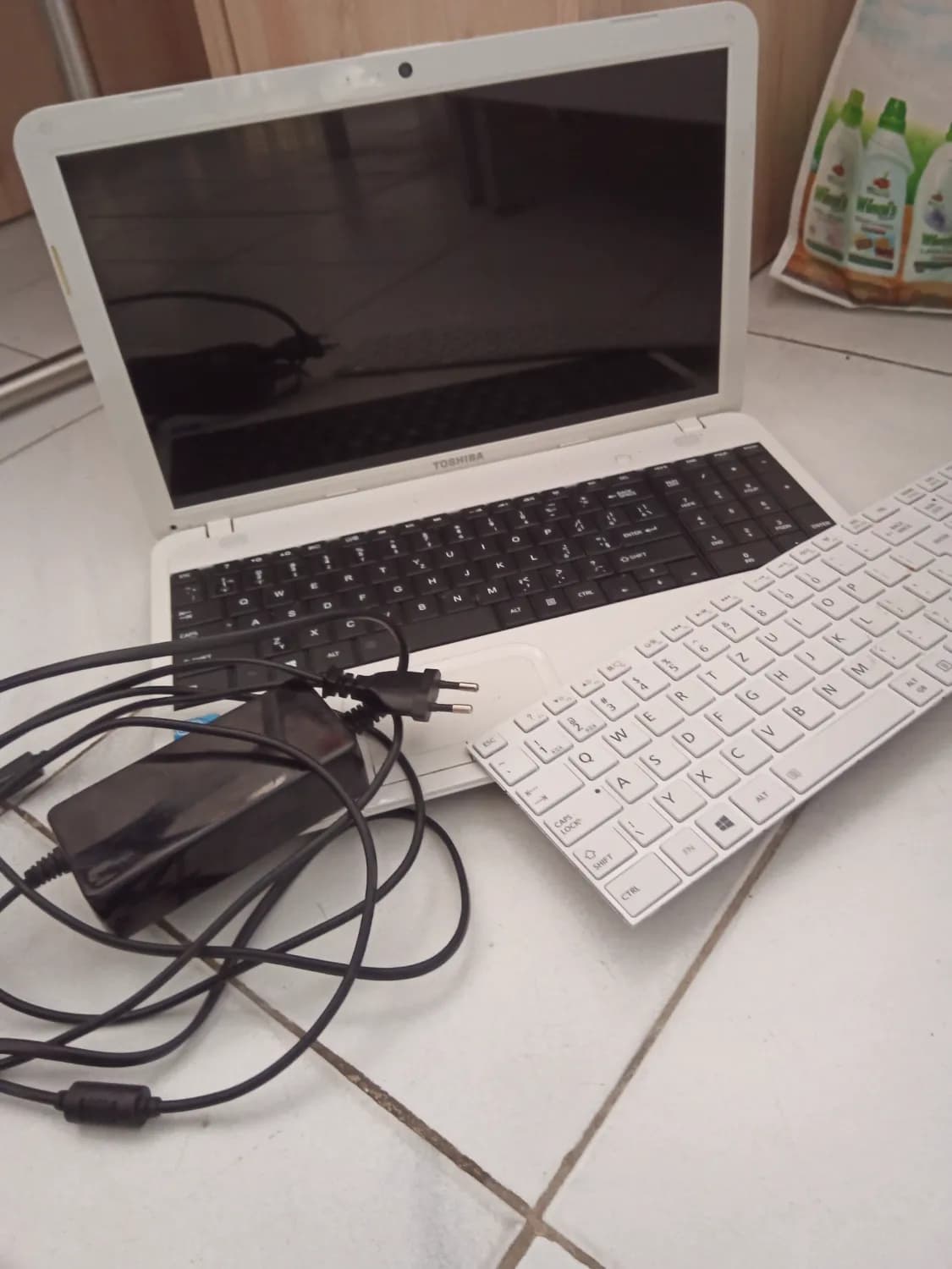 notebook-toshiba