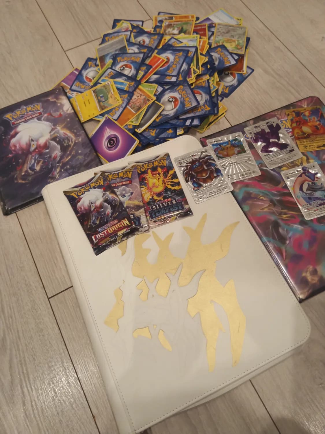 pokemon-karty-a-albumy