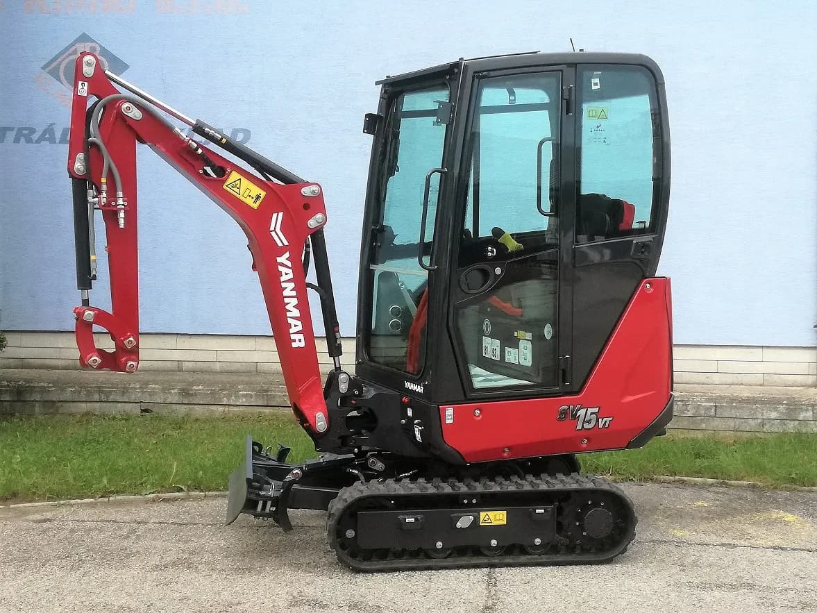 rypadlo-yanmar-sv15vt-minibager-na-splatky