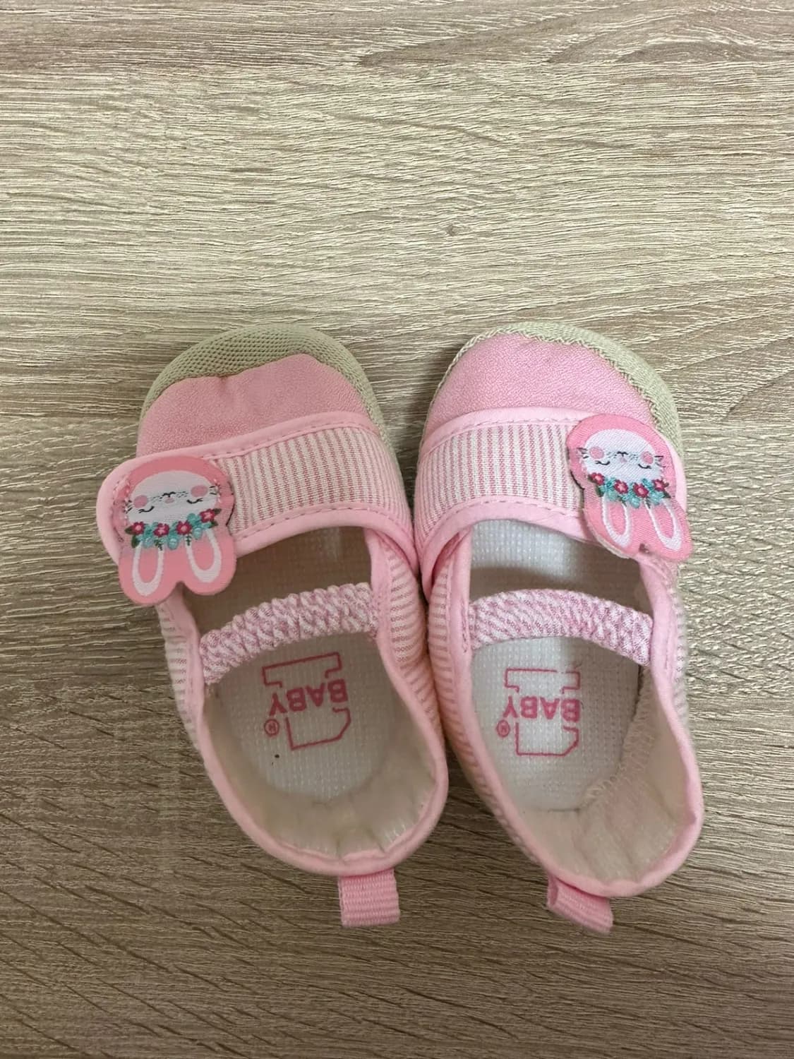 detske-papucky-ruzove-hello-kitty