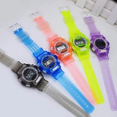 digitalne-led-hodinky-pre-teenagerov