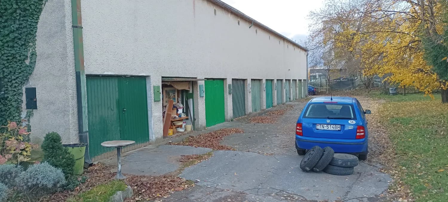 predam-garaz-v-trencine