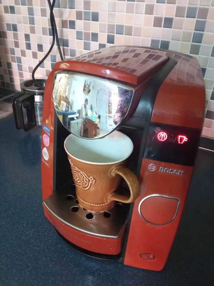 kavovar-tassimo-bosch