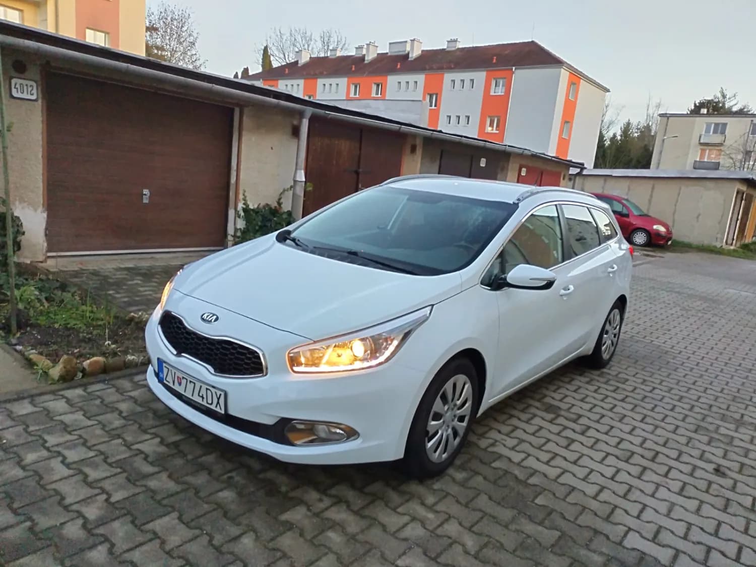 predam-kia-ceed