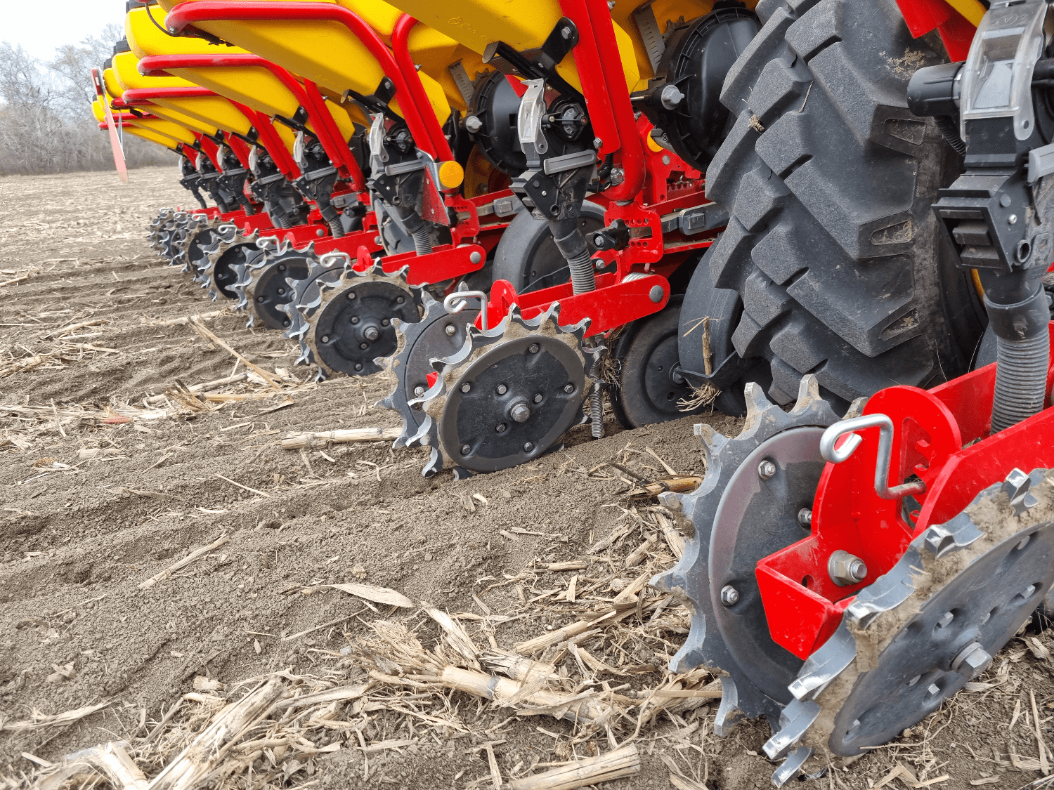 noran-twister-pritlacne-koleso-na-sejacku