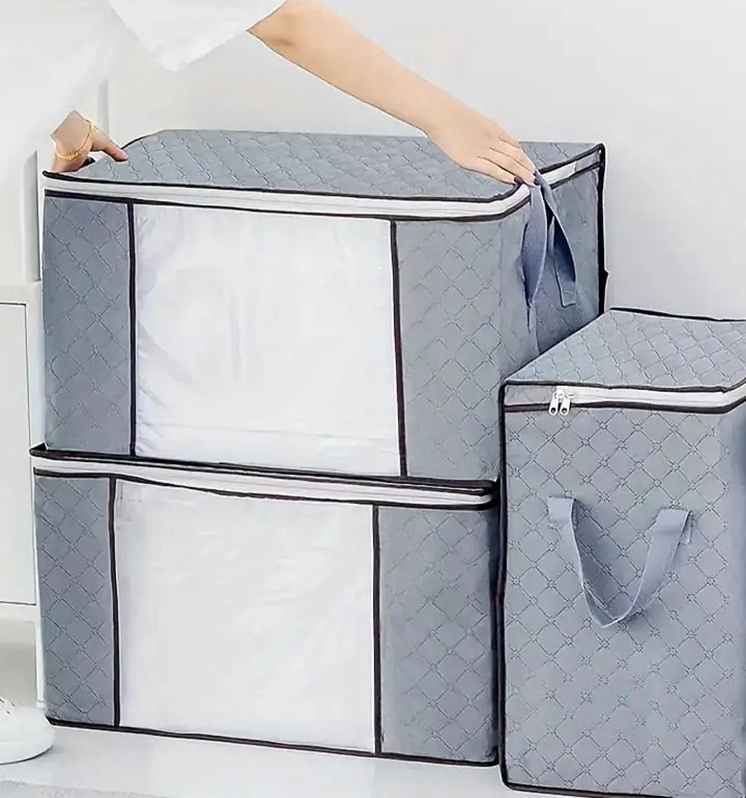organizer-na-oblecenie