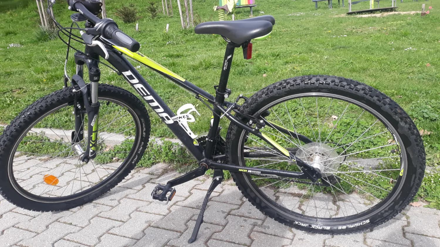 horsky-bicykel-dema-racer-26