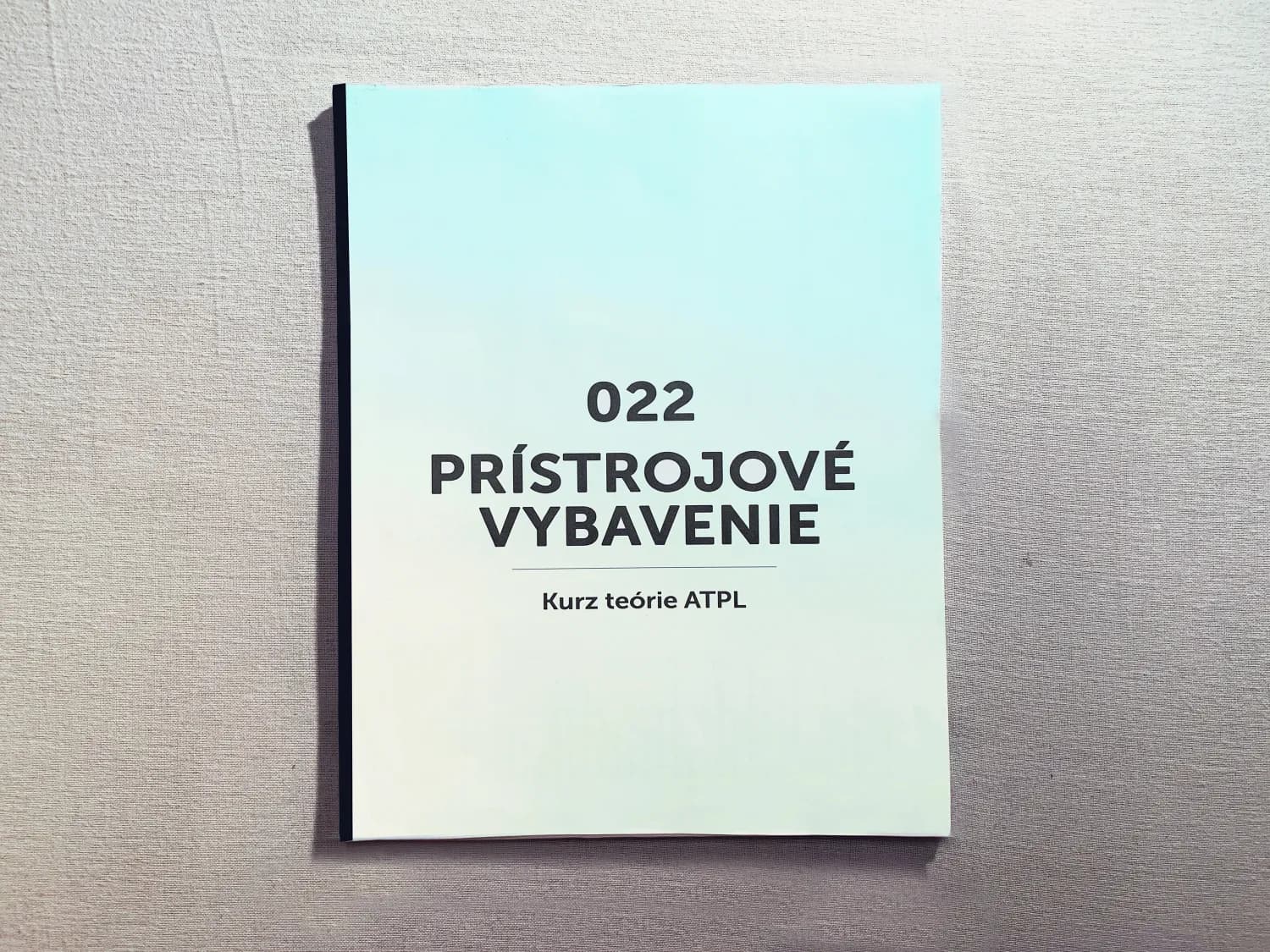 022-pristrojove-vybavenie-kurz-teorie-atpl