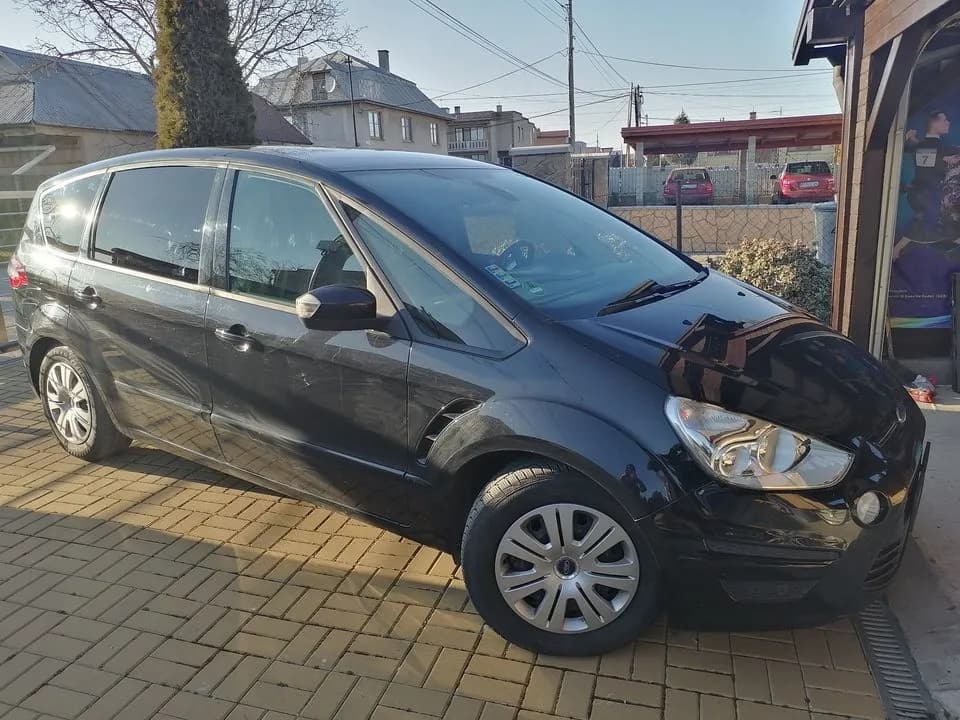 Ford s max - 1