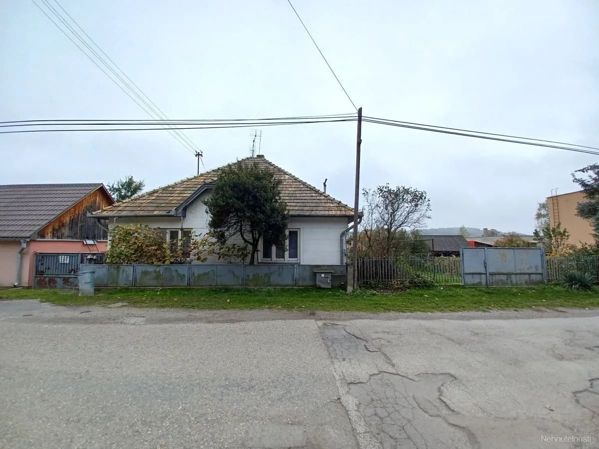 predam-rodinny-dom-pripraveny-na-zateplenie