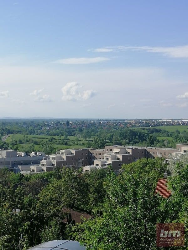 predaj-pozemku-priamo-pod-lesom-v-devinskej-novej