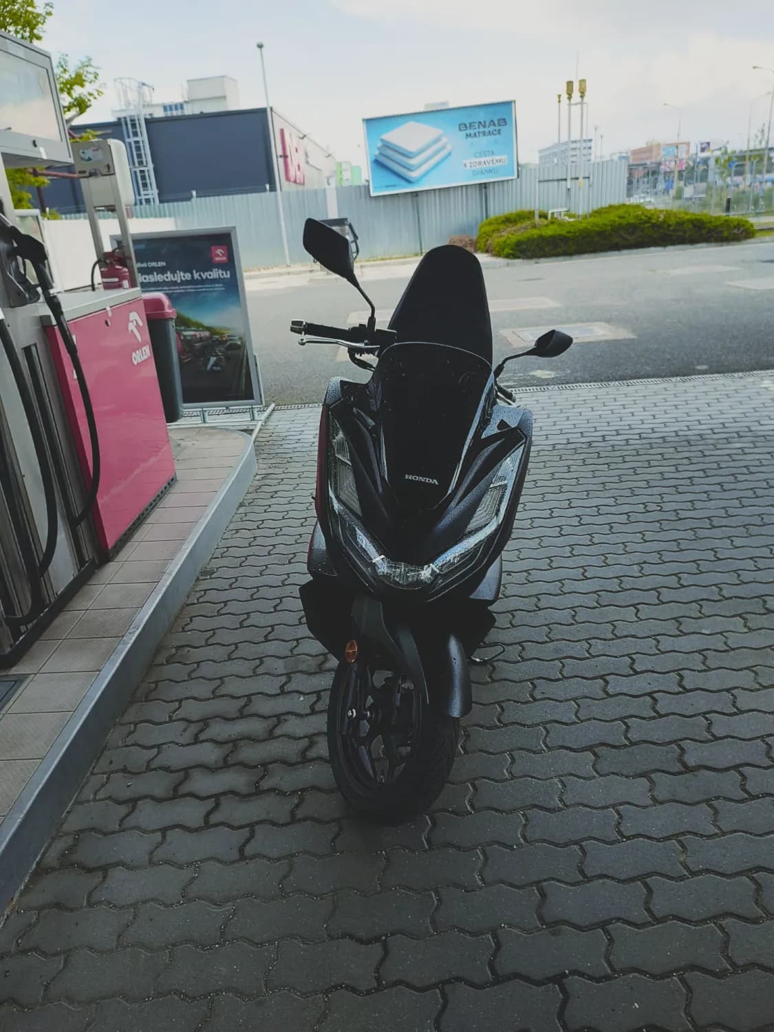 honda-pcx-125-r-v-2023