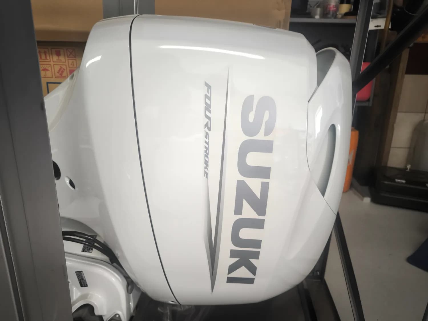 predam-zavesny-lodny-motor-suzuki-df50atl-w