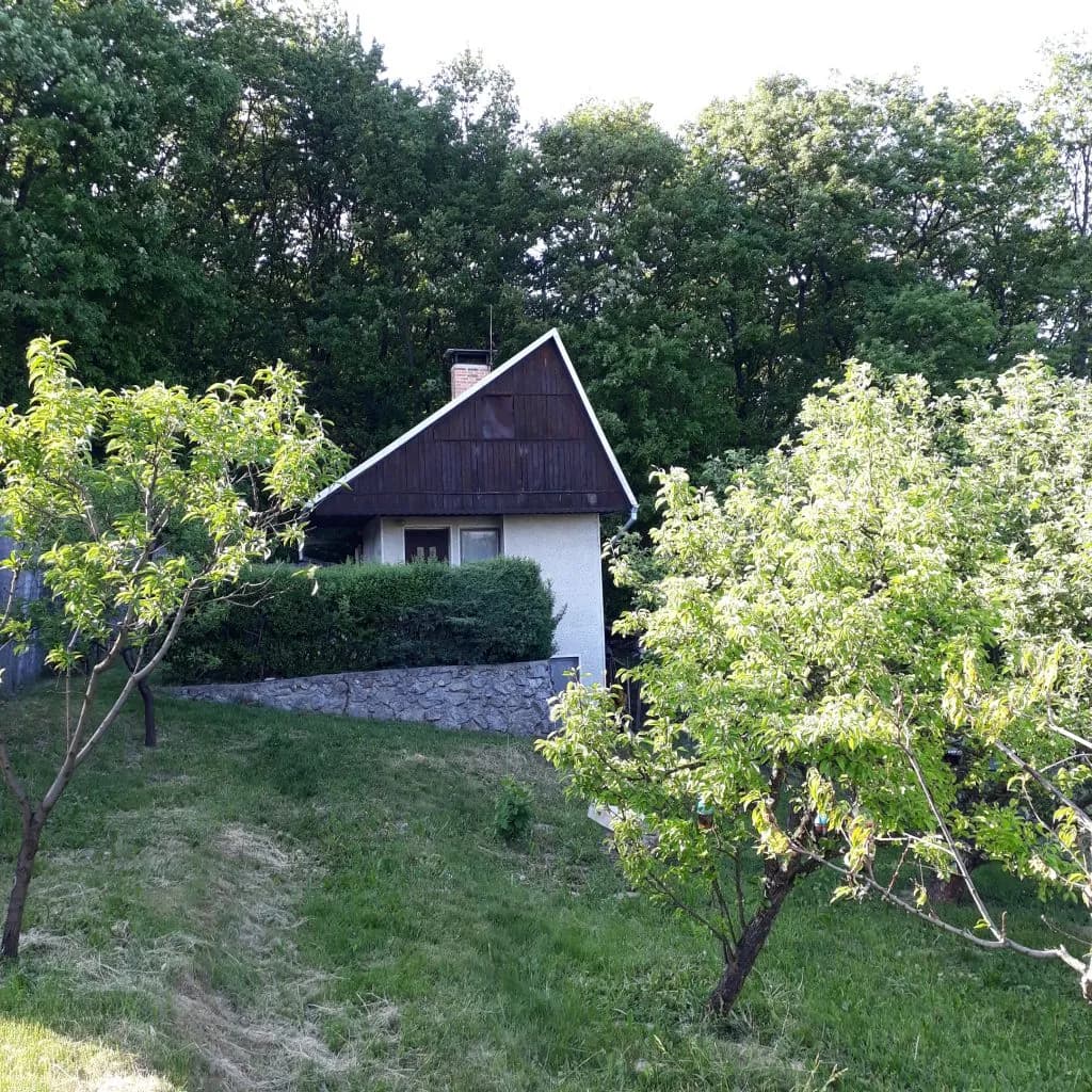 prenajmeme-chatu-v-rekreacnej-oblasti-kurinec-pri-rimavskej-sobote