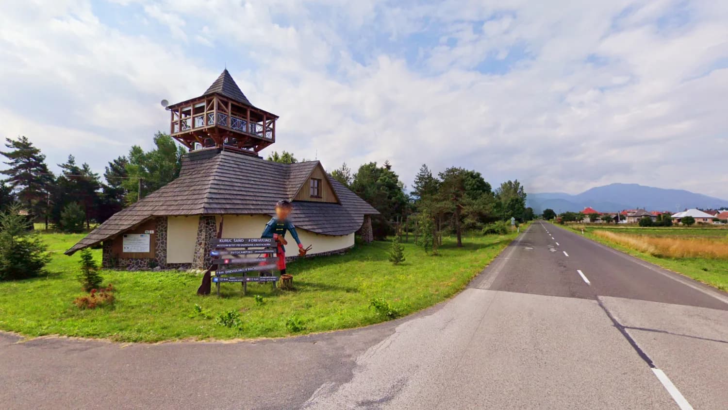 2662m2 Pozemok Liptov – Tatry 700m od obce, pri Ceste - 1