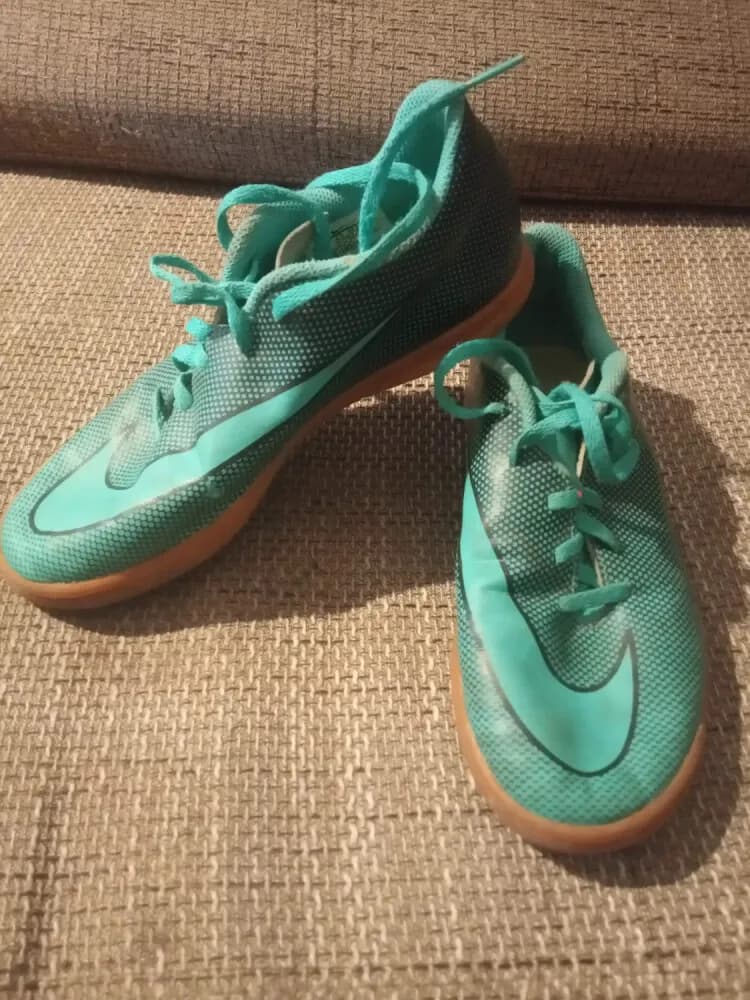 predam-halovky-nike