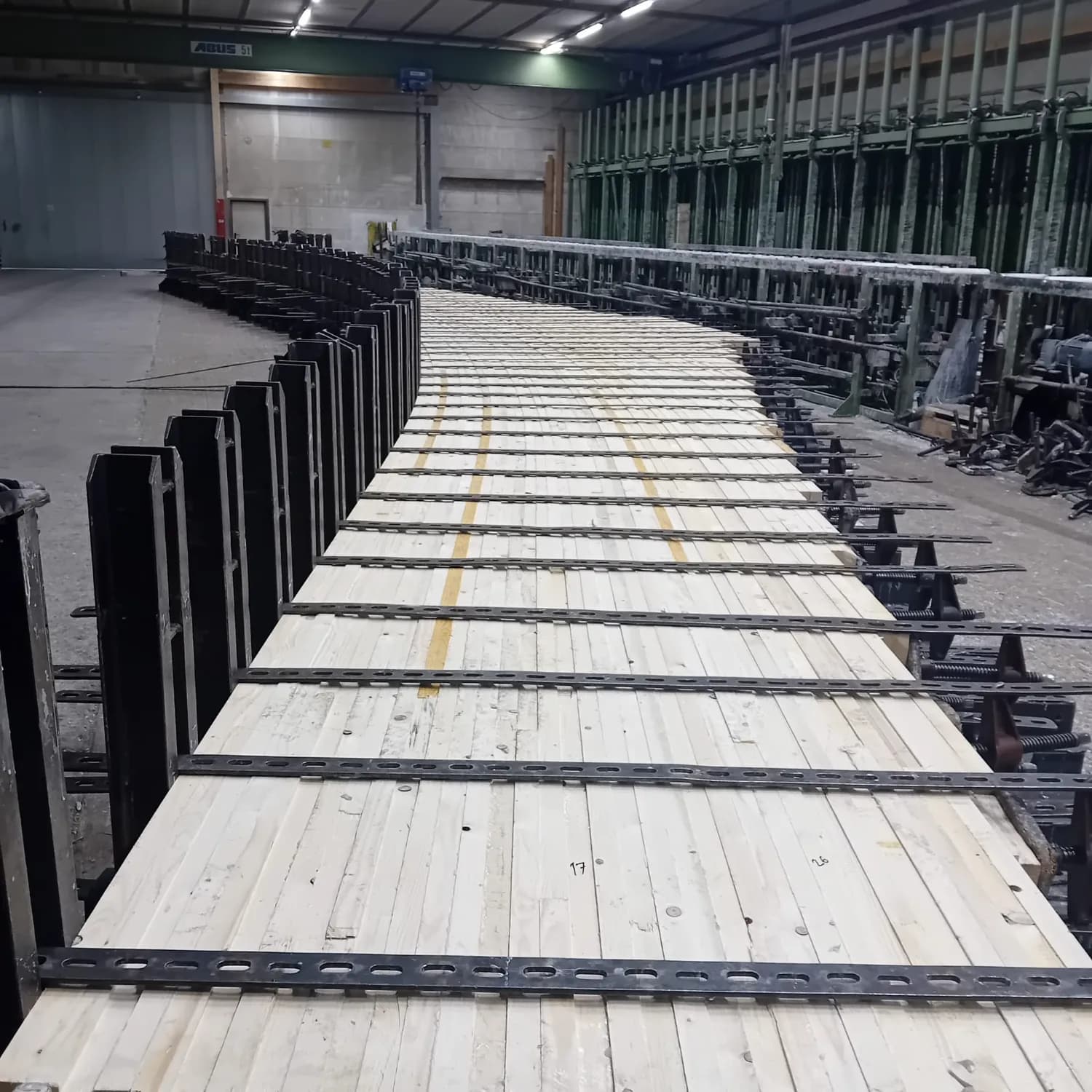 praca-s-drevom-v-meste-furamoos-v-nemecku-4000eur