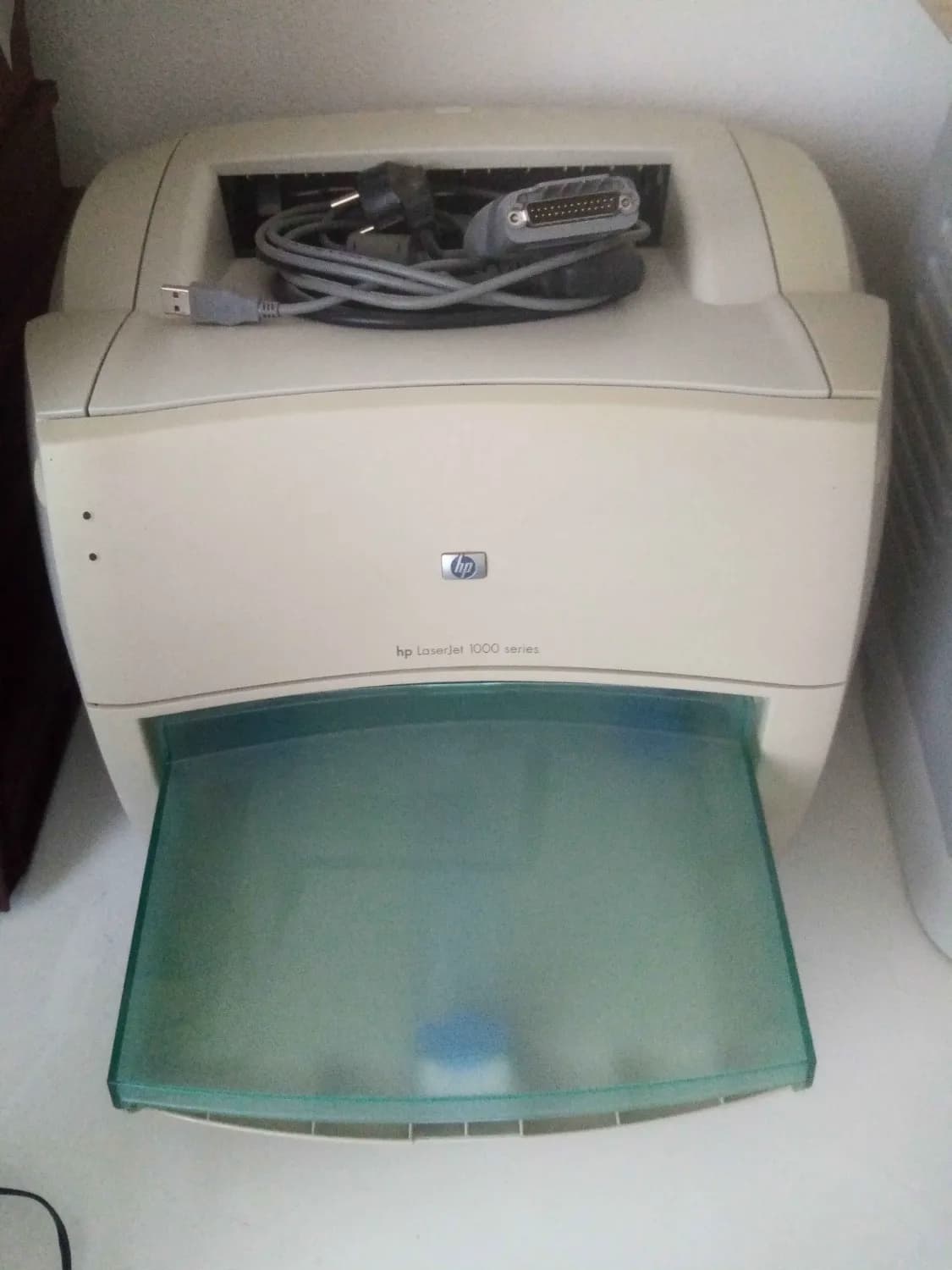 historicka-tlaciaren-hp-laserjet-1000-printer