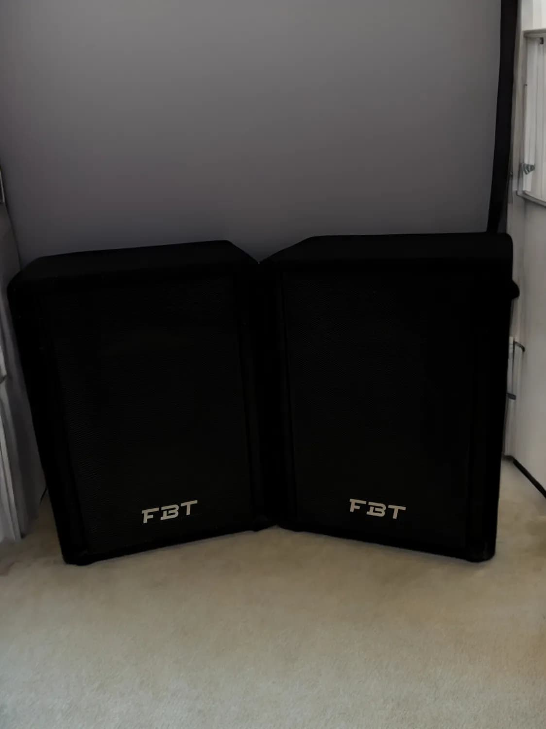 pasivny-reproduktor-fbt-d-20