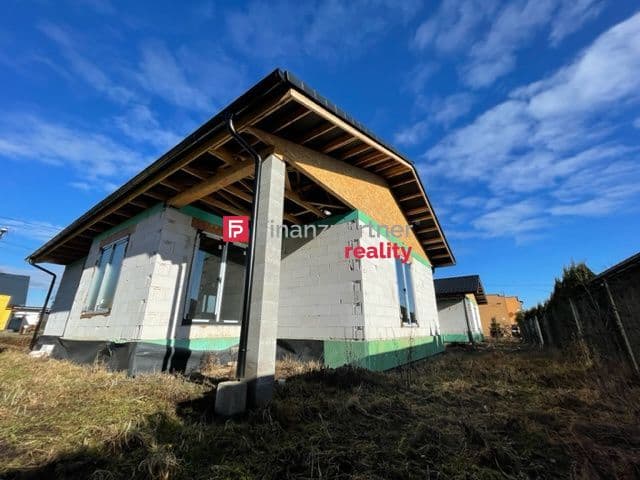 Novostavba medzi Prešovom a Sabinovom za 125000€ - hrubá stavba (F441-12-ANM) - 1
