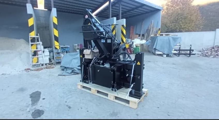 podkop-za-traktor-e350-dcsksro