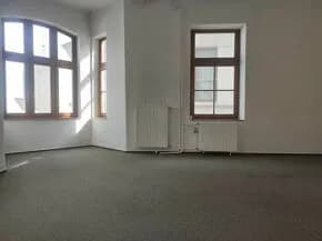 kancelarske-priestory-zilina-centrum-53-m2-cena-530-eurmesiac-en