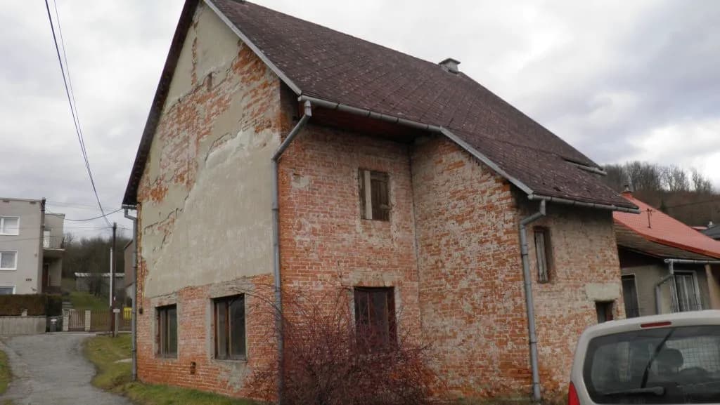 dom-na-rekonstrukciu-povazska-tepla