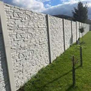 betonovy-plot-podhrabove-dosky-3d-2d-pletiva