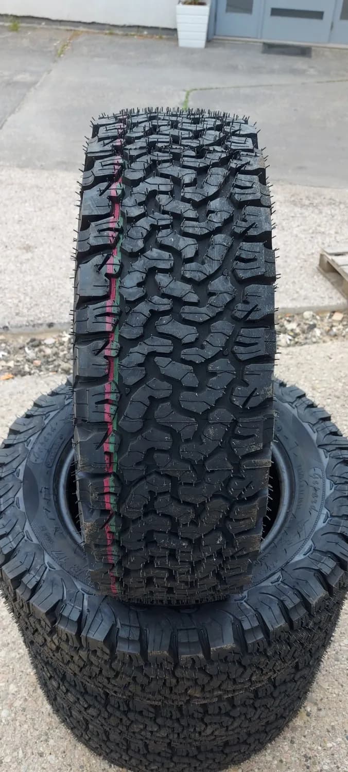 off-road-pneumatiky-prot-geyerhosaja-rock