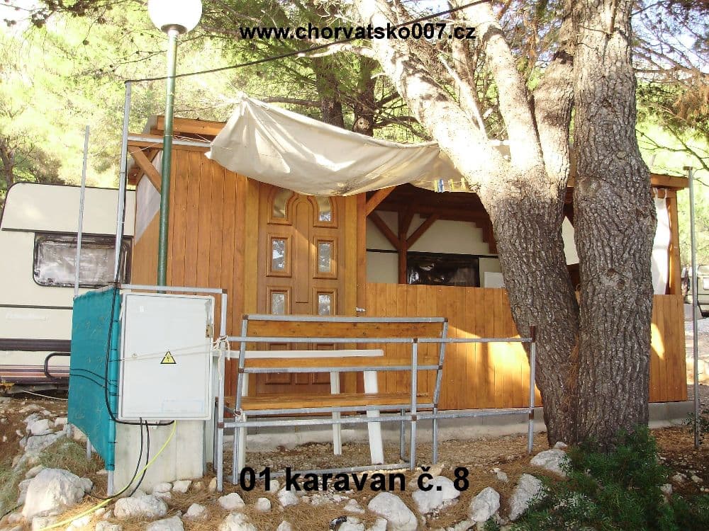 1749489824386-01-karavan-č.-8