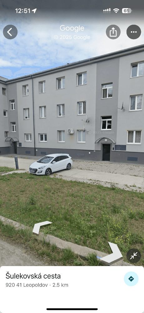 Prenajmem velky 1-izbovy byt v Hlohovci - 1