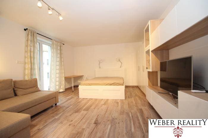 1-izb. kompl. zariadený byt, Palisády, 40 m2, s výhľadom, klimatizácia - 1
