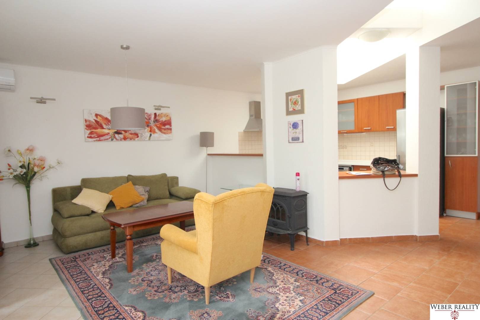 922995_bd7d028912a699d2b29901ae3e8a2028