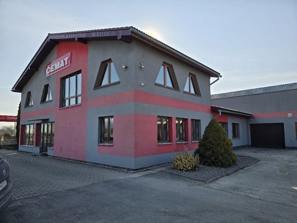 1764586308080-AB