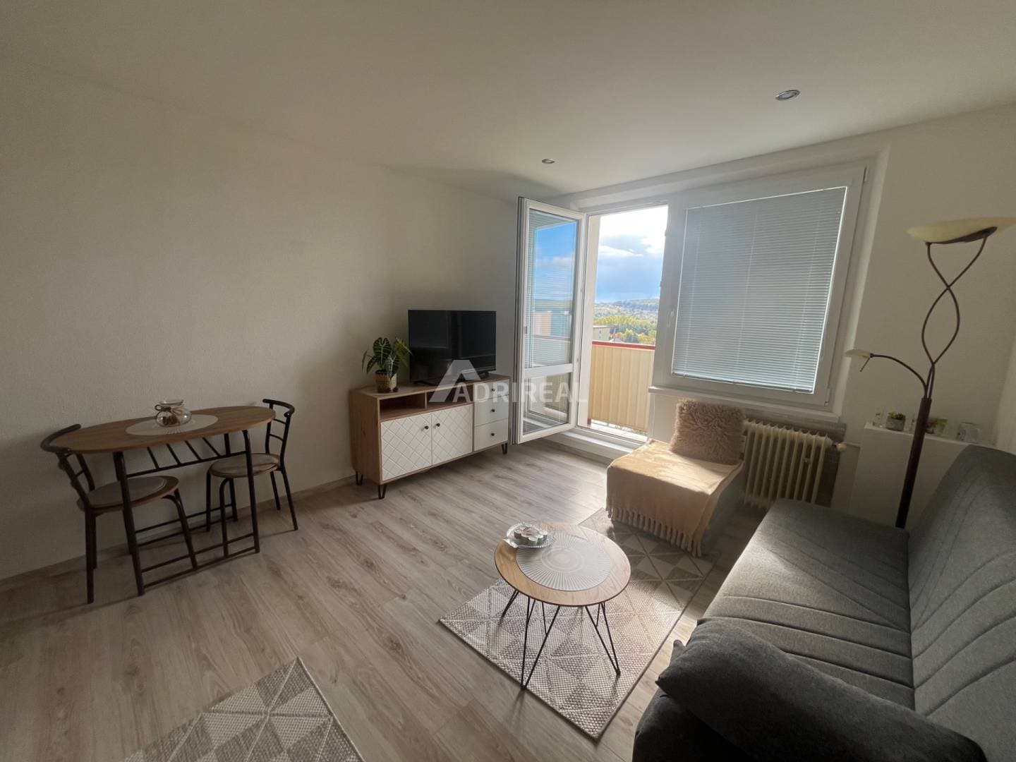 968633_6776a09864605bba61c304fbb19ba2bf