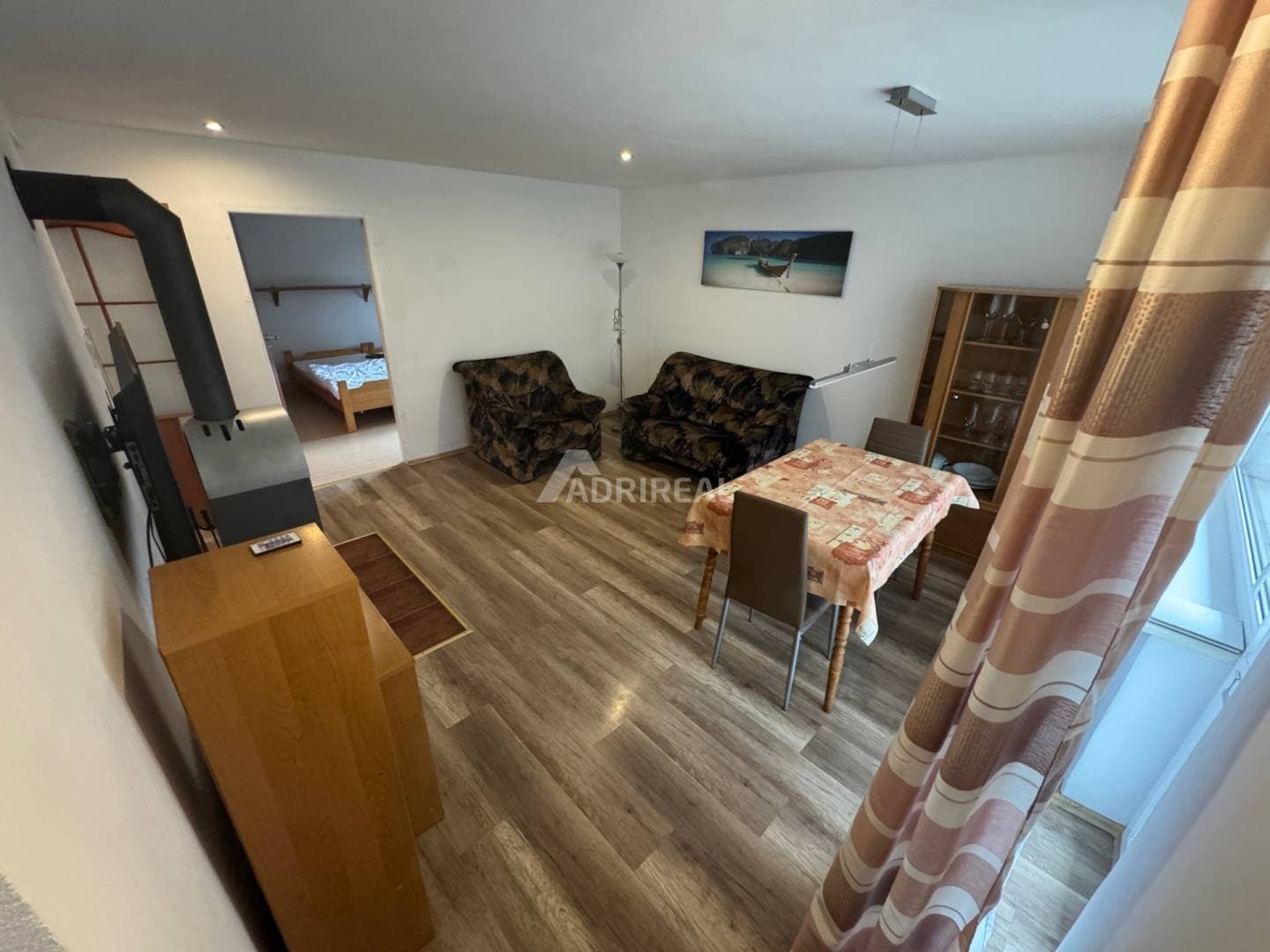 934443_284378e3900653c6e5f1879e1a0a9622