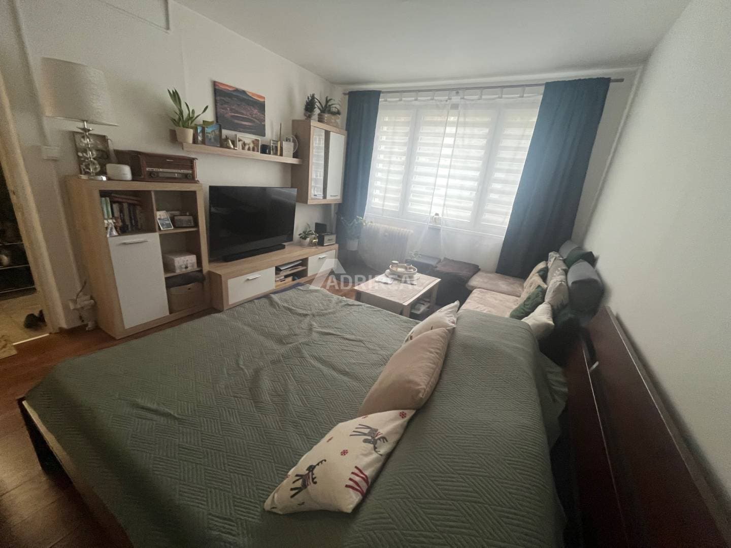 981511_aa0b7754723a0672f01eb043d8265056