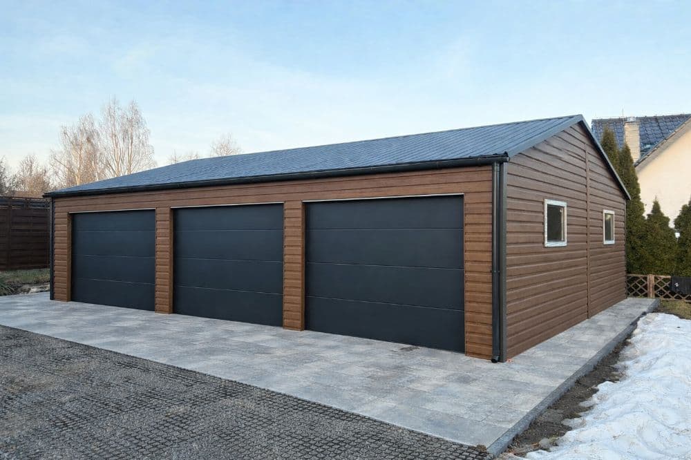 1774949779283-WhatsApp-Image-2026-03-06-at-09.34.02