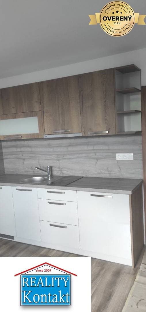 629798_cdb579899757ef3010163679b35e6687