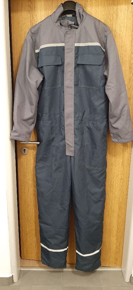 1775592454069-20231118_200348