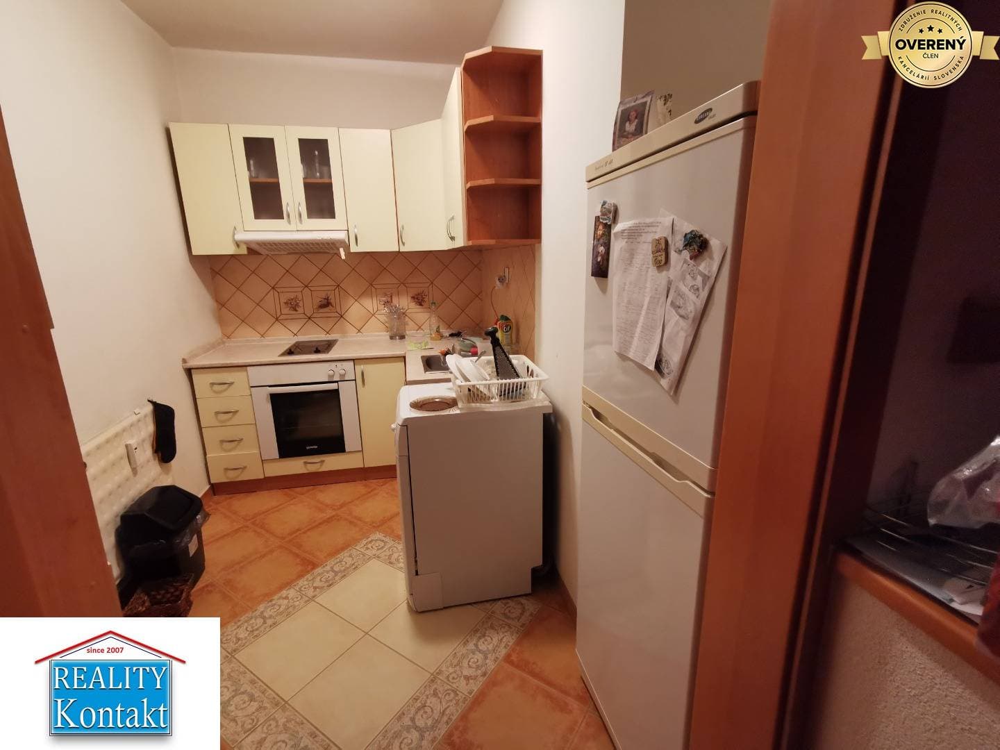 387519_c9aa42789d6f7398a8d09da725a6a9f7